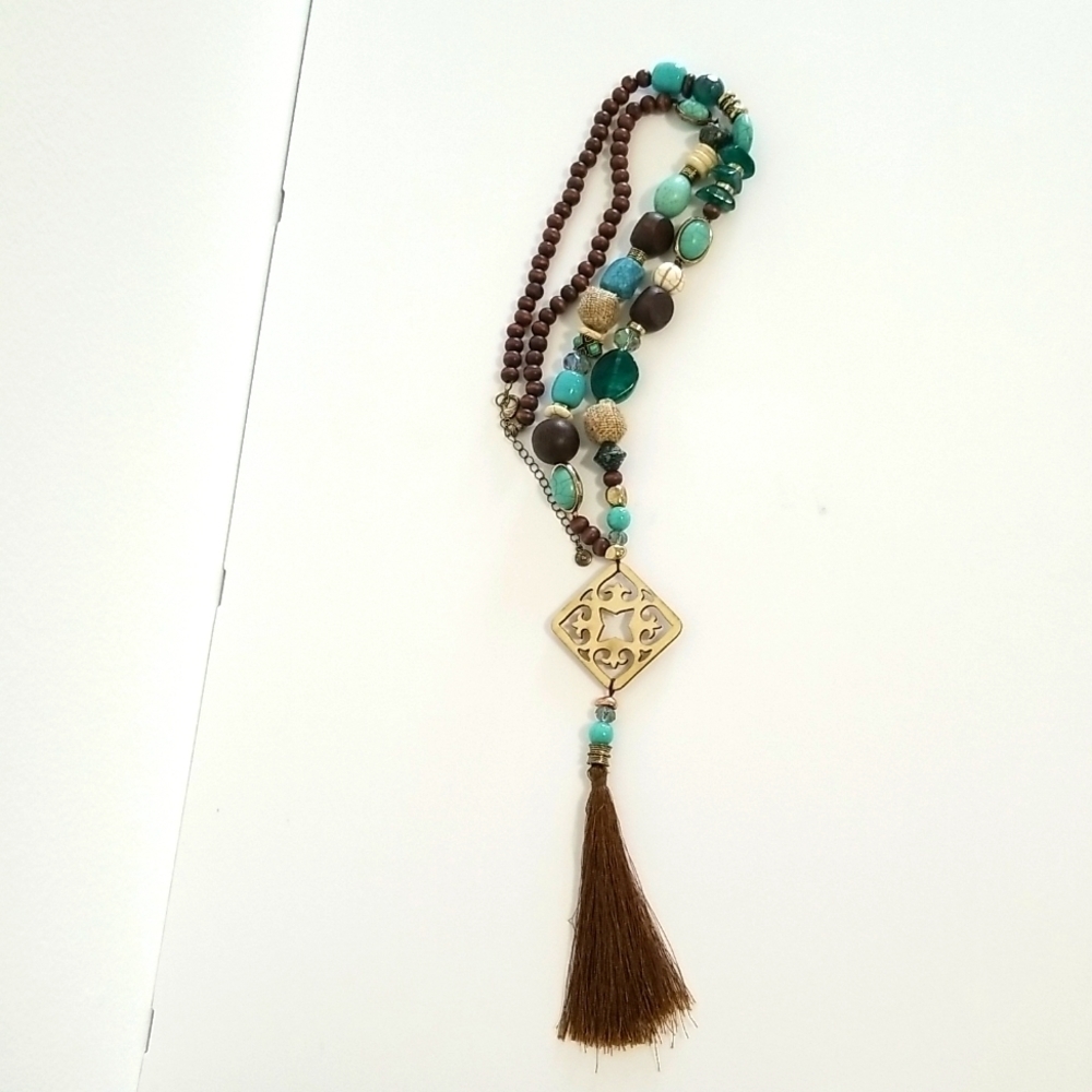 Necklace​​​​​​ - Picture 2 of 5